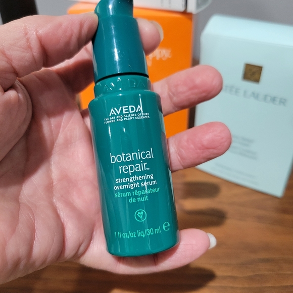 👝 LAST CHANCE 👝 Estee Lauder / Clinique Bundle - Picture 7 of 13